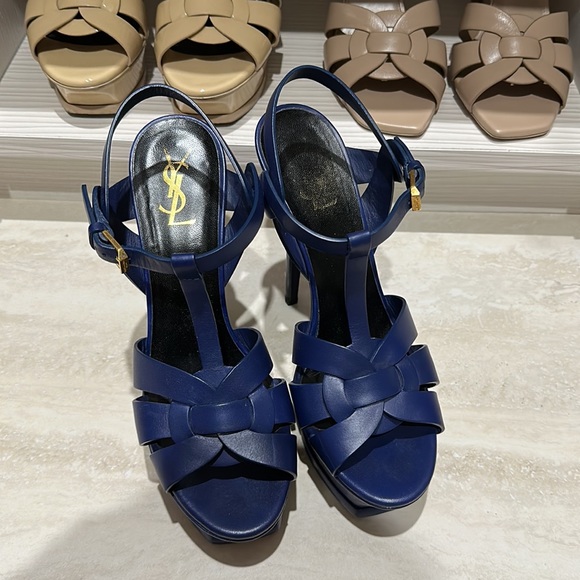 Yves Saint Laurent YSL TRIBUTE PLATFORM SANDALS - Picture 10 of 10